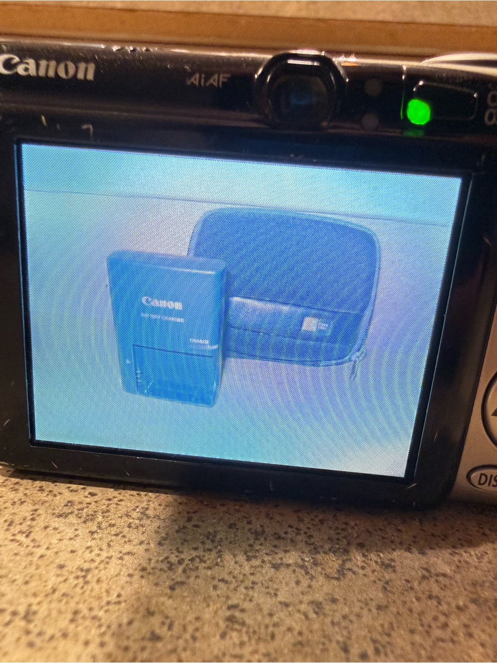 *READ DESC* Canon PowerShot SD700IS Digital ELPH 6.0MP 4X Zoom Silver - Tested